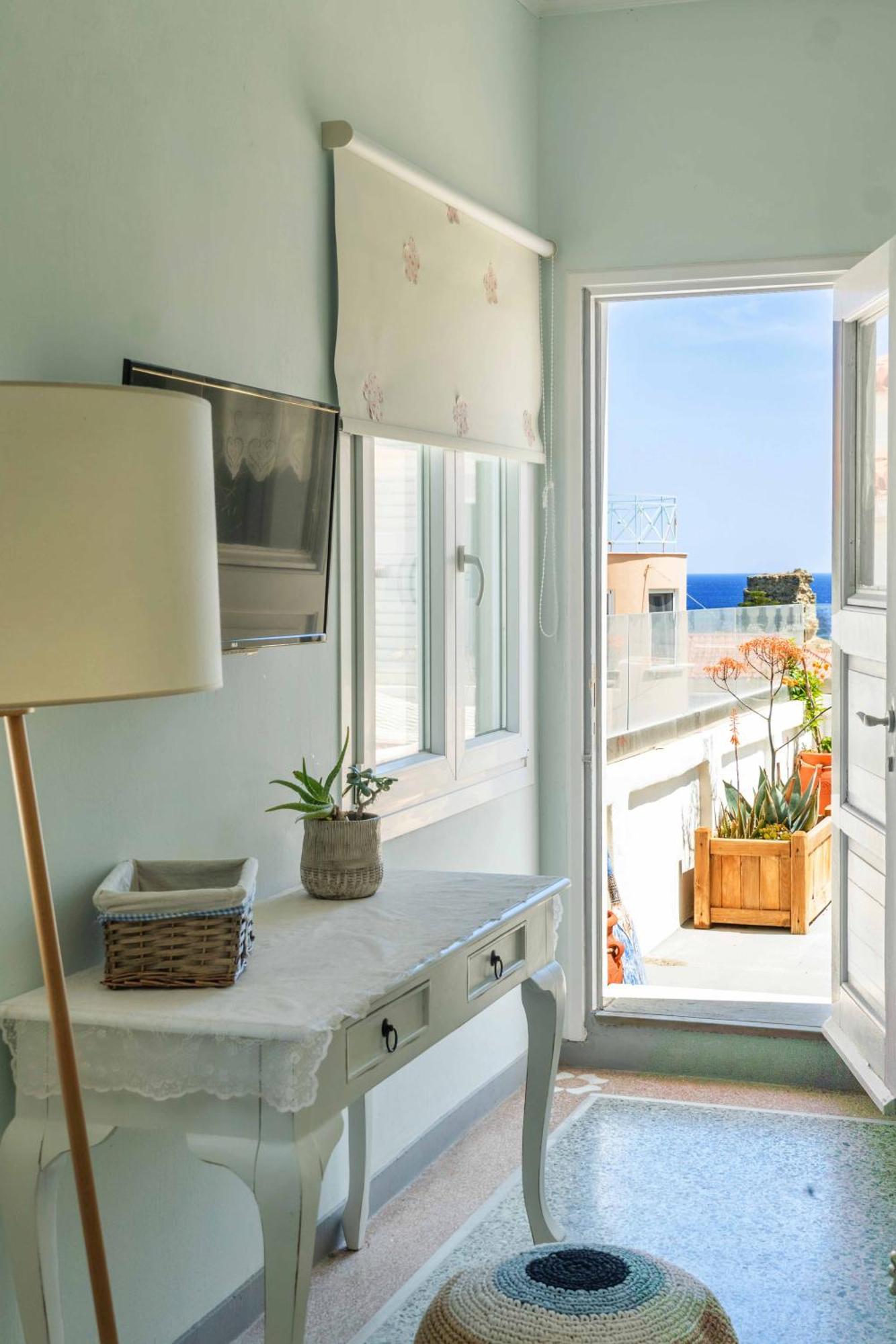 Castel Abaso Boutique Apartments By Explore Andros 外观 照片